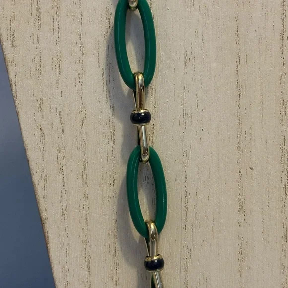 Talbots Gold Tone Green Link Necklace 38” - Picture 4 of 10